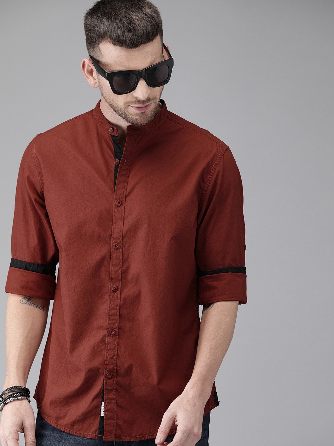

Roadster Men Rust Brown Regular Fit Solid Sustainable Casual Shirt