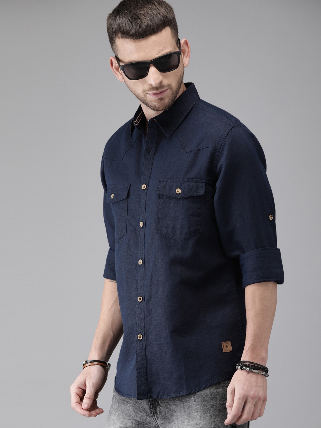 

The Roadster Lifestyle Co Men Navy Blue Regular Fit Solid Casual Sustainable Casual Linen Shirt