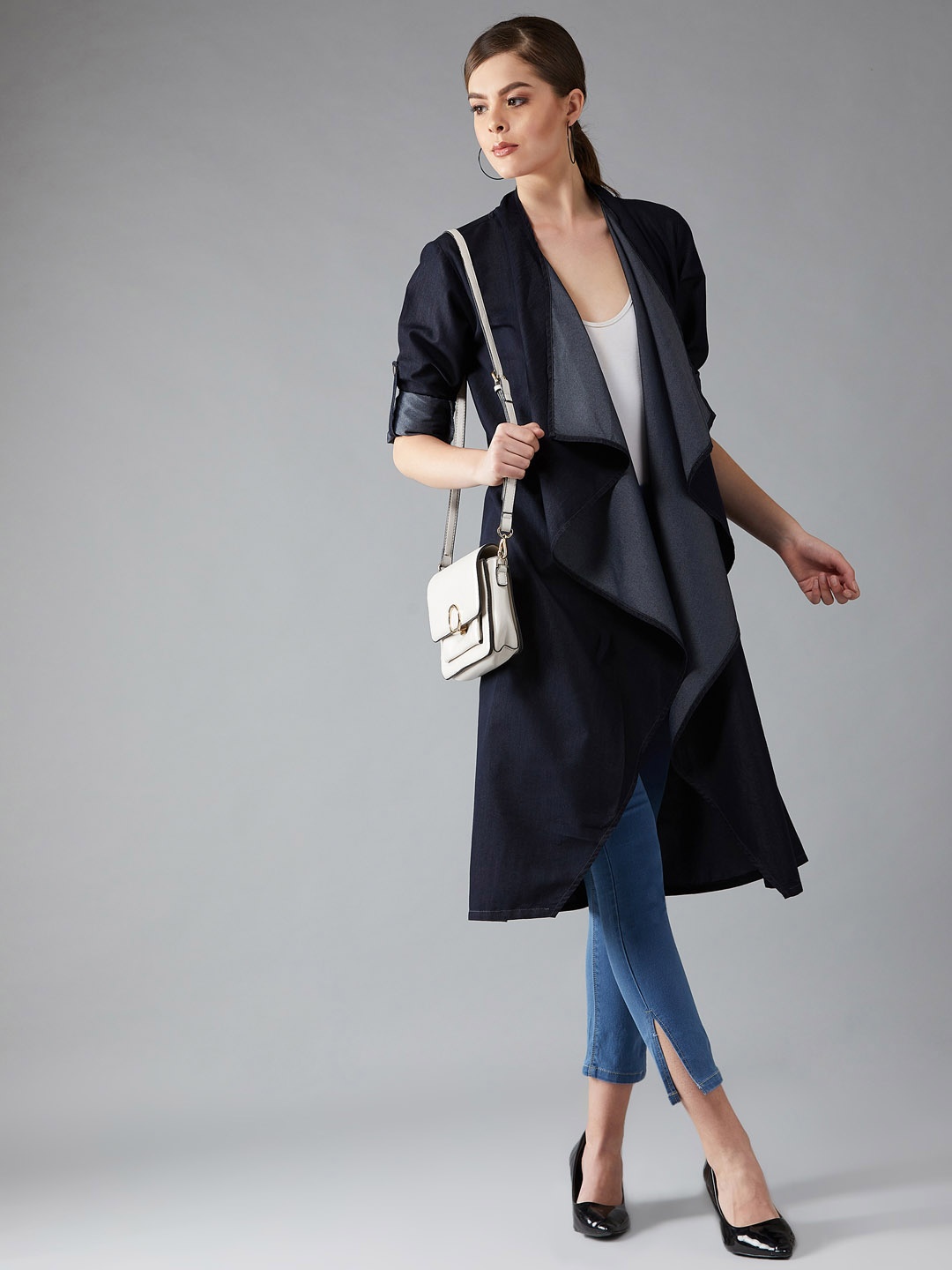 

DOLCE CRUDO Women Black Solid Waterfall Denim Shrug