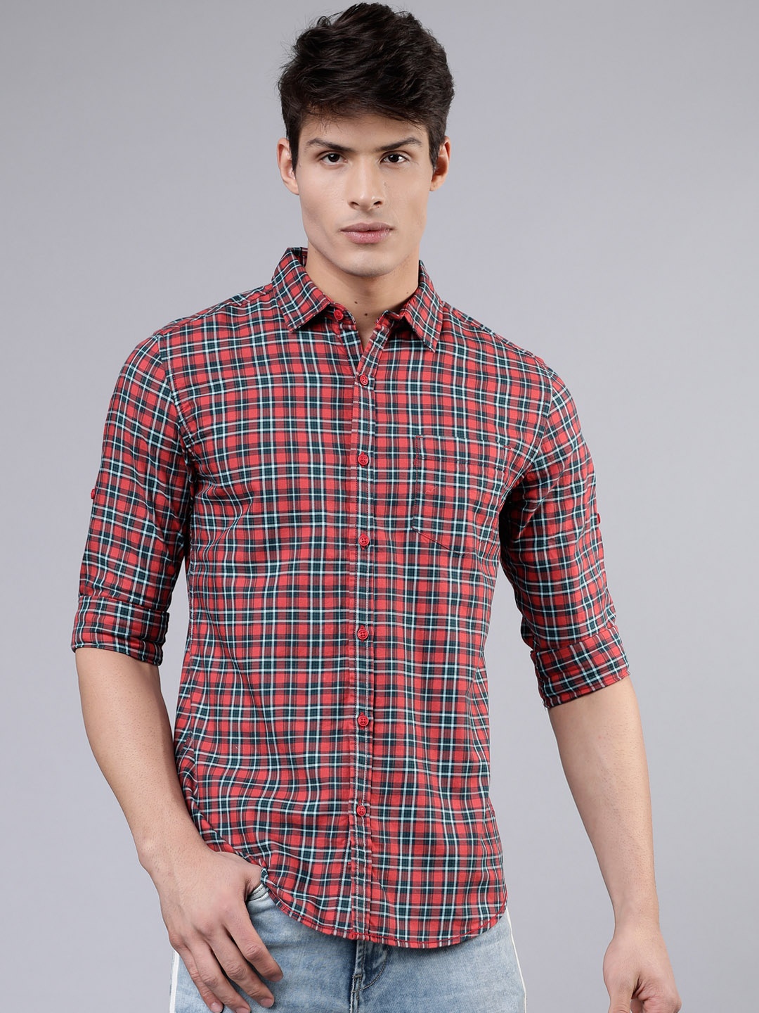 

LOCOMOTIVE Men Navy Blue & Red Slim Fit Yarn Dyed Checked Casual Shirt