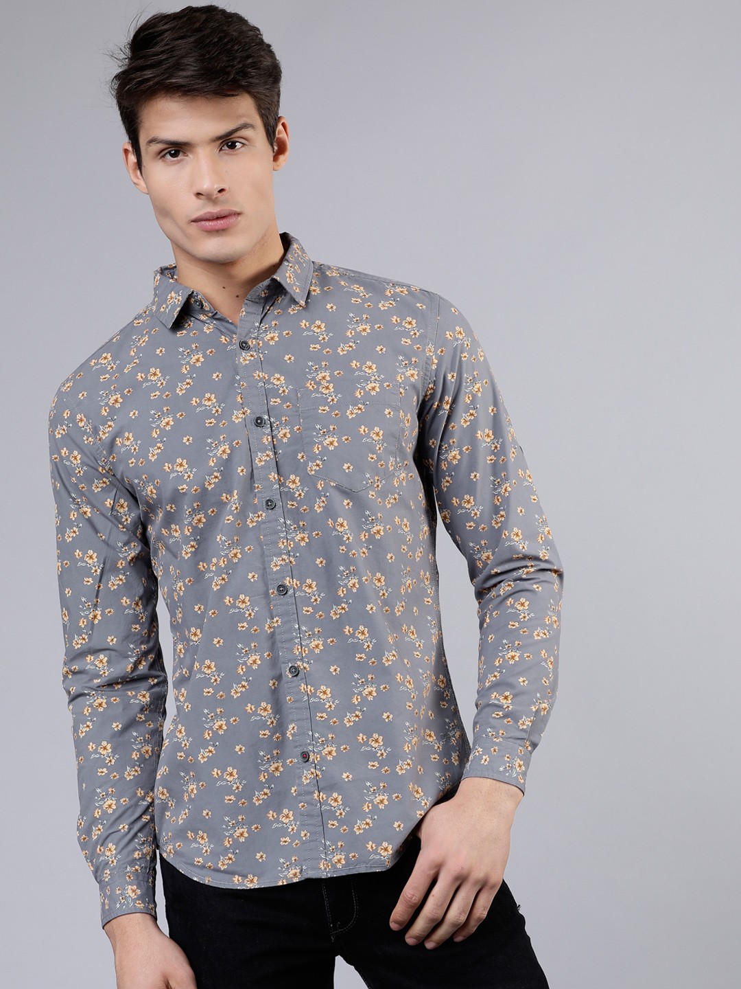 

LOCOMOTIVE Men Grey & Mustard Yellow Slim Fit Printed Casual Shirt