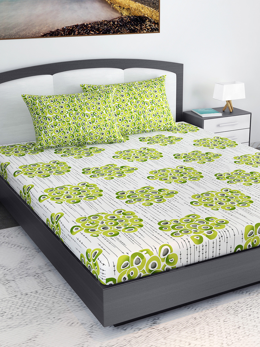 

Divine Casa White & Green Abstract 120 TC Cotton 1 King Bedsheet with 2 Pillow Covers
