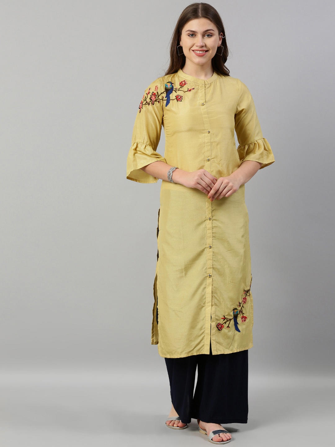 

Neerus Women Beige Solid Straight Kurta