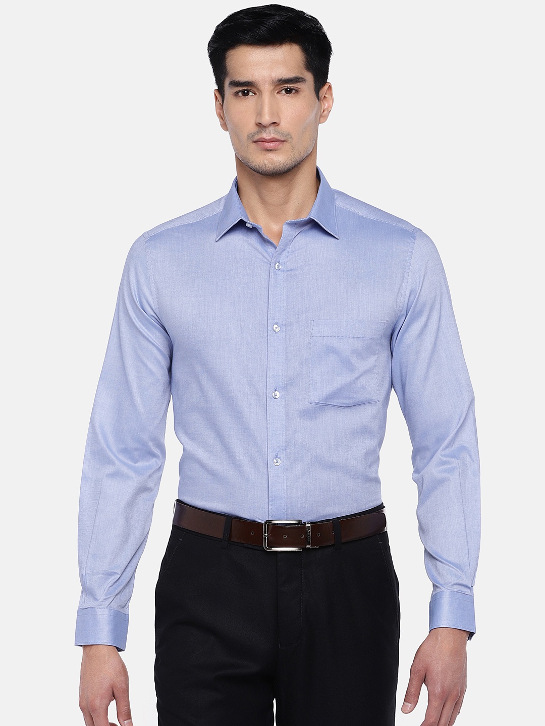 

Turtle Men Blue Relaxed Slim Fit Solid Formal Shirt