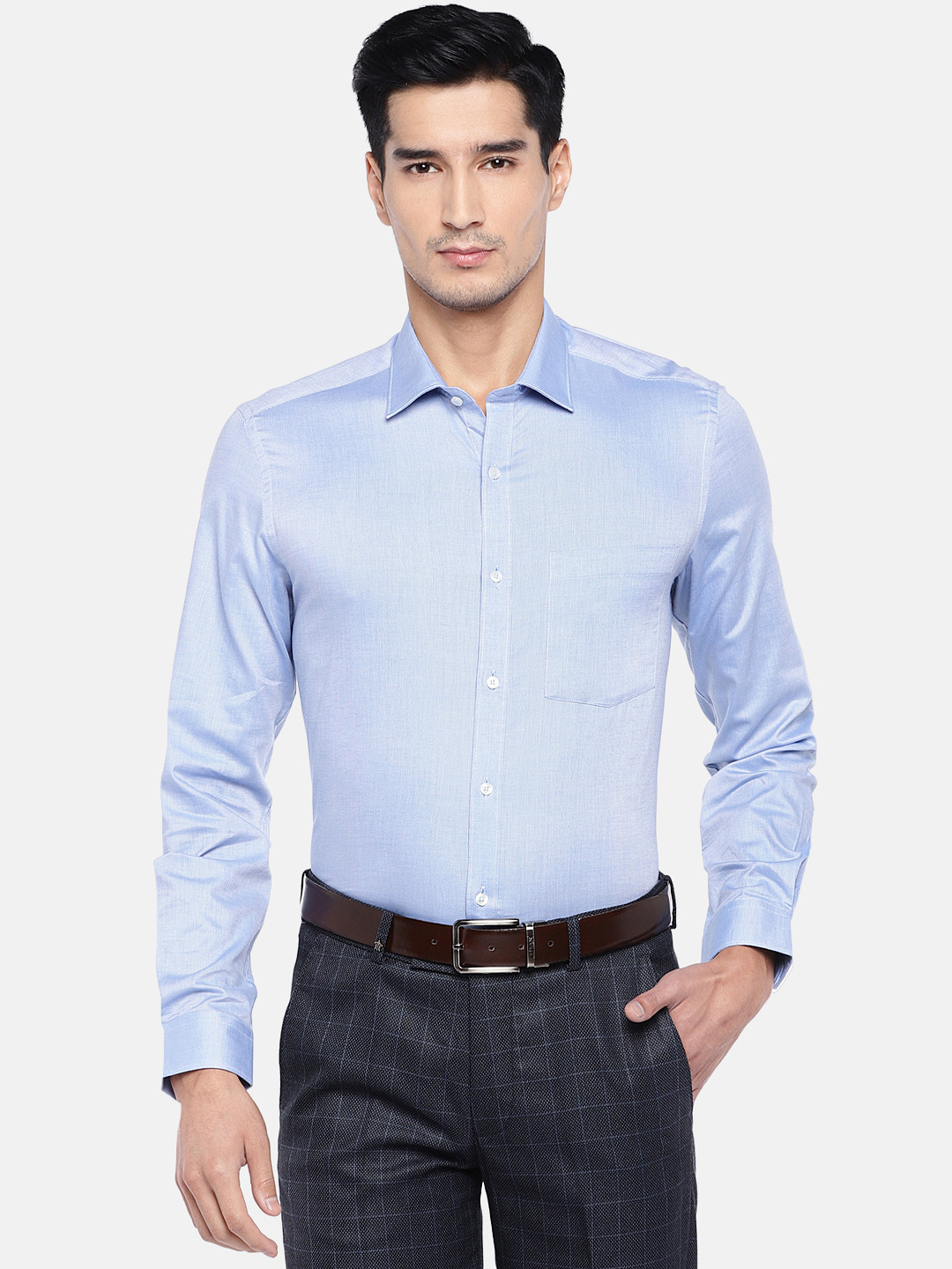 

Turtle Men Blue Relaxed Slim Fit Solid Formal Shirt