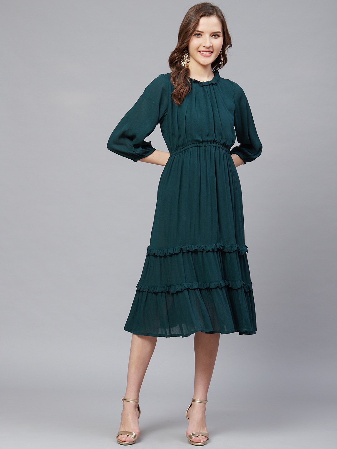

Rain & Rainbow Women Green Solid A-Line Tiered Dress