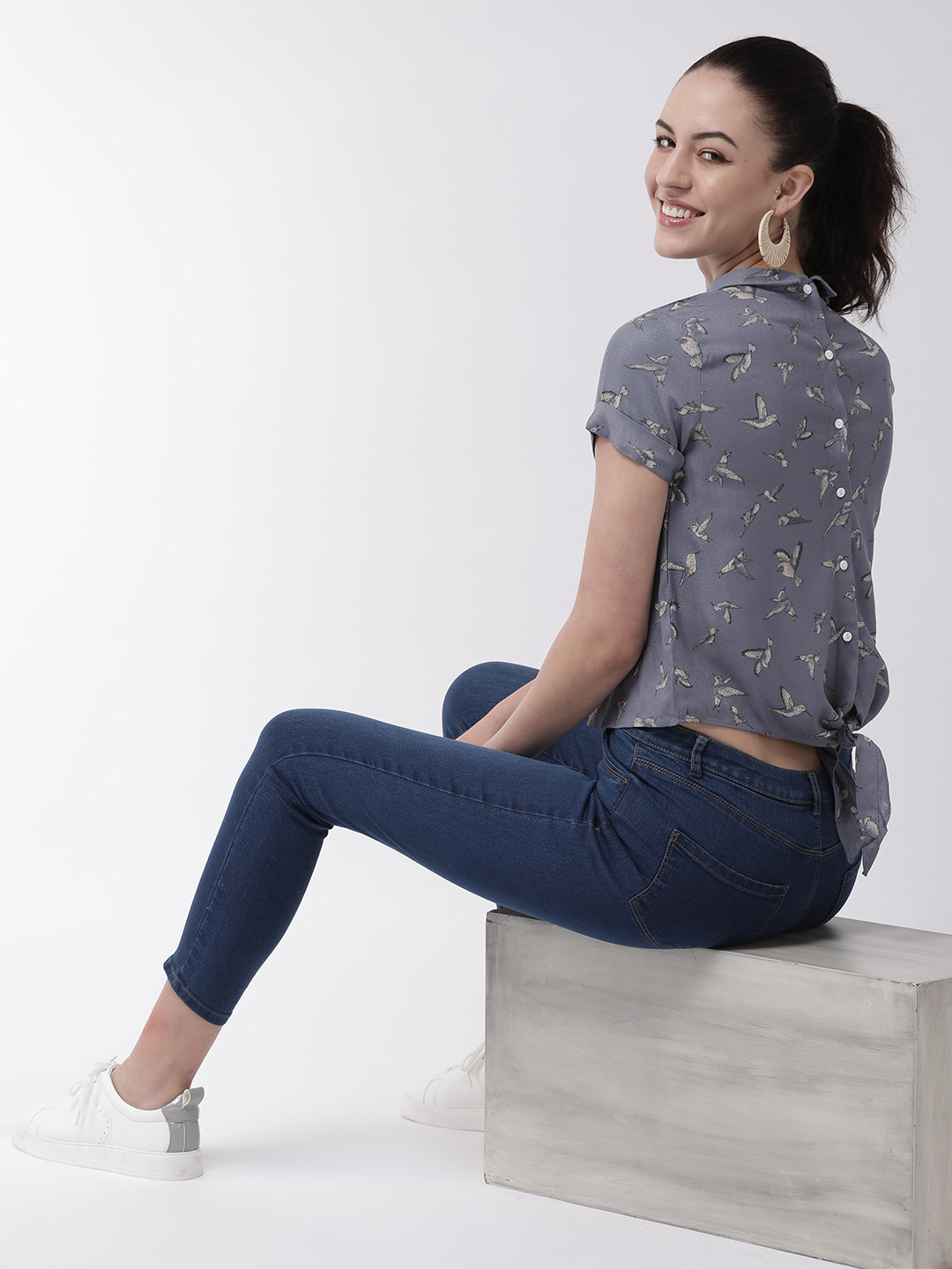 

MISH Women Blue Printed Crop Styled Back Top