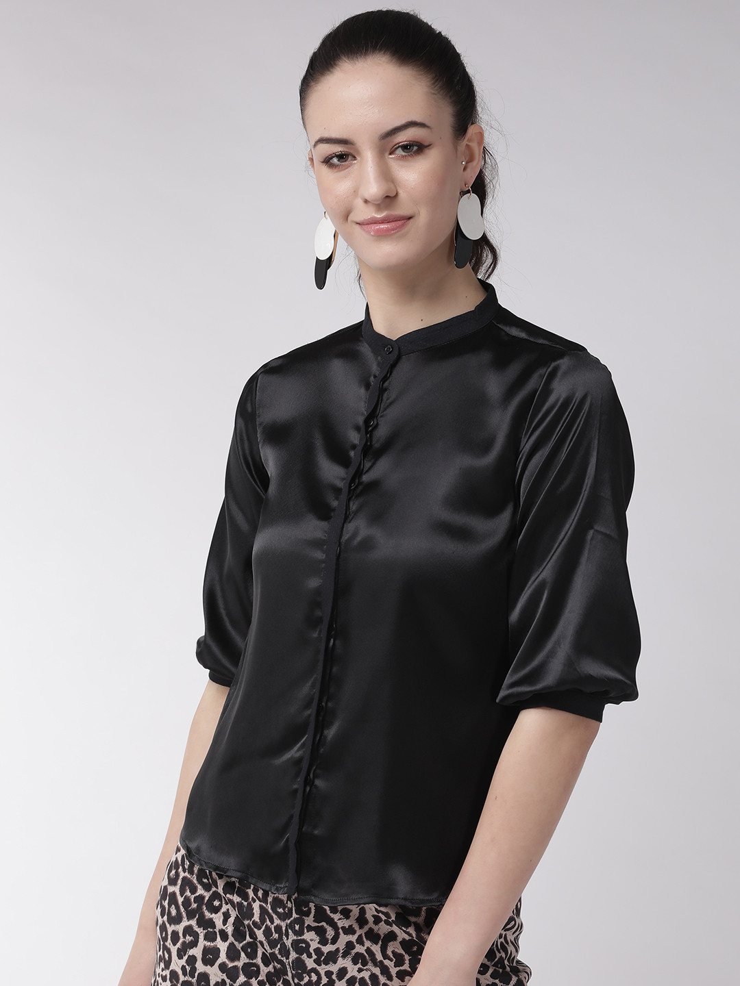 

MISH Women Black Regular Fit Solid Casual Shirt