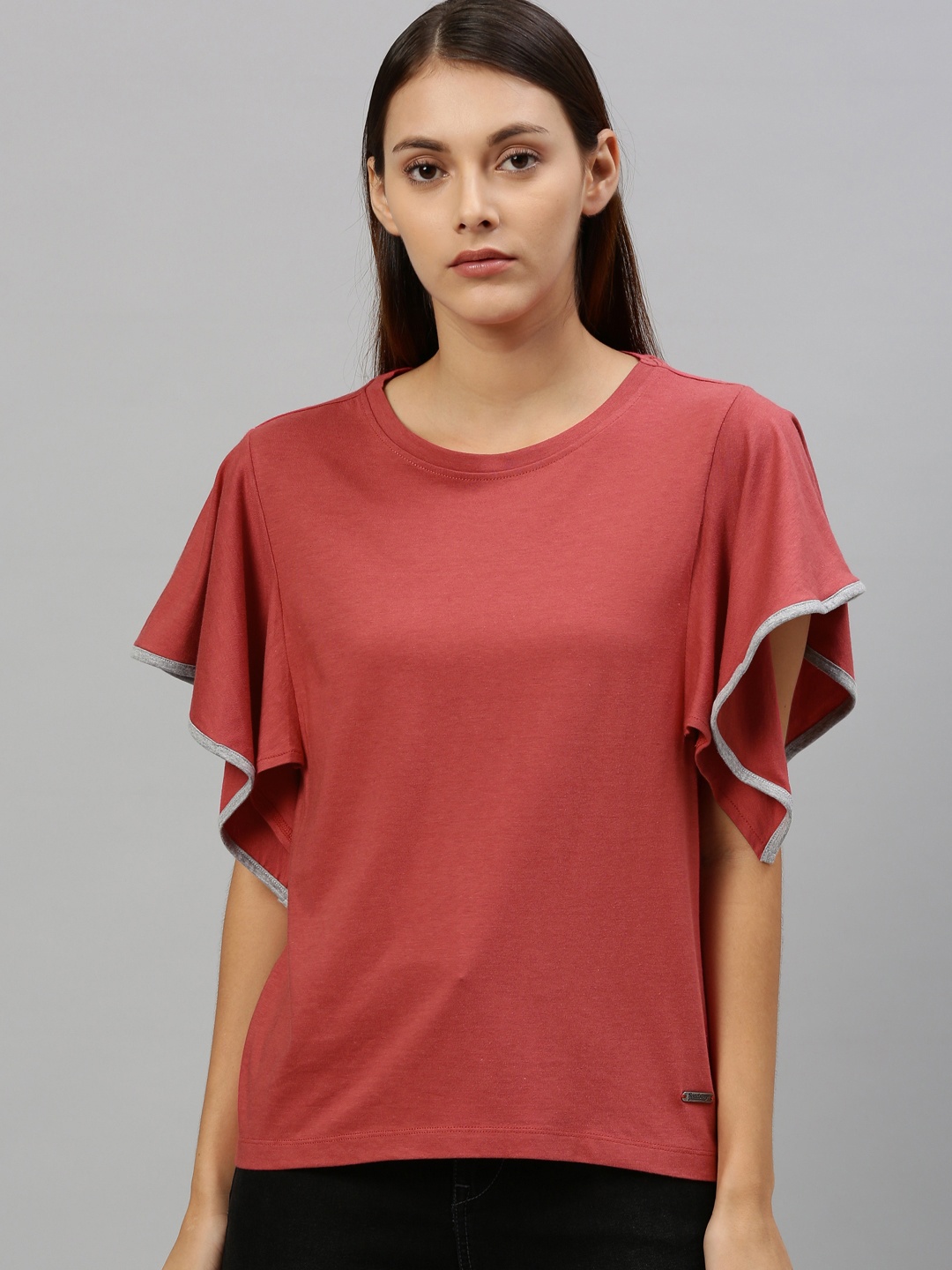 

The Roadster Lifestyle Co Women Red Solid Top With Flutter Sleeves