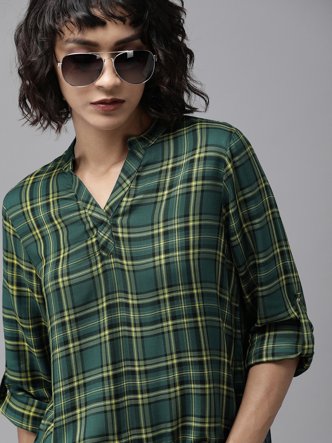 

The Roadster Lifestyle Co Sustainable ECOVERO Women Teal Green & Beige Checked Plaid Shirt Style Top