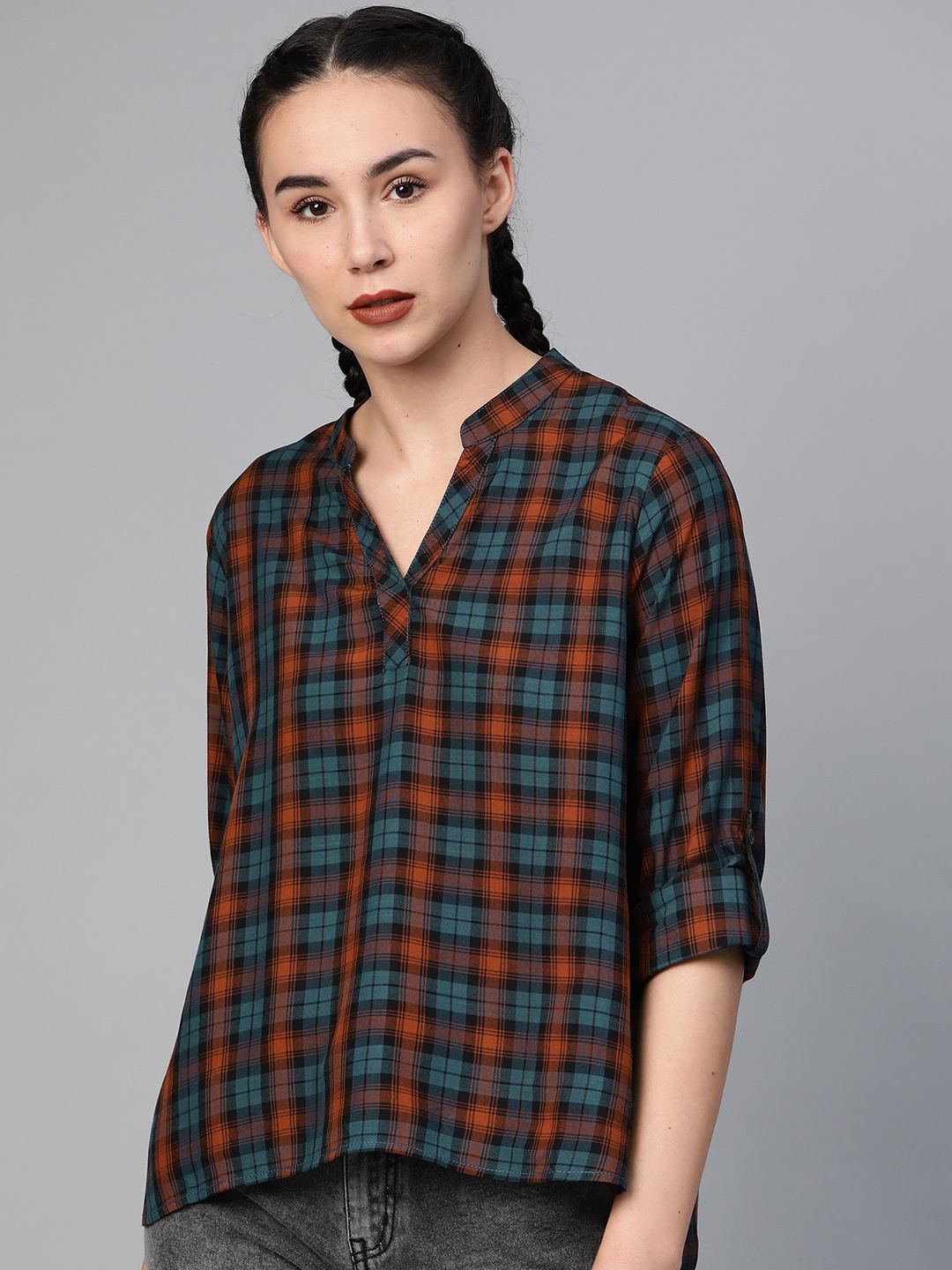 

The Roadster Lifestyle Co Women Blue Checked Shirt Style Top