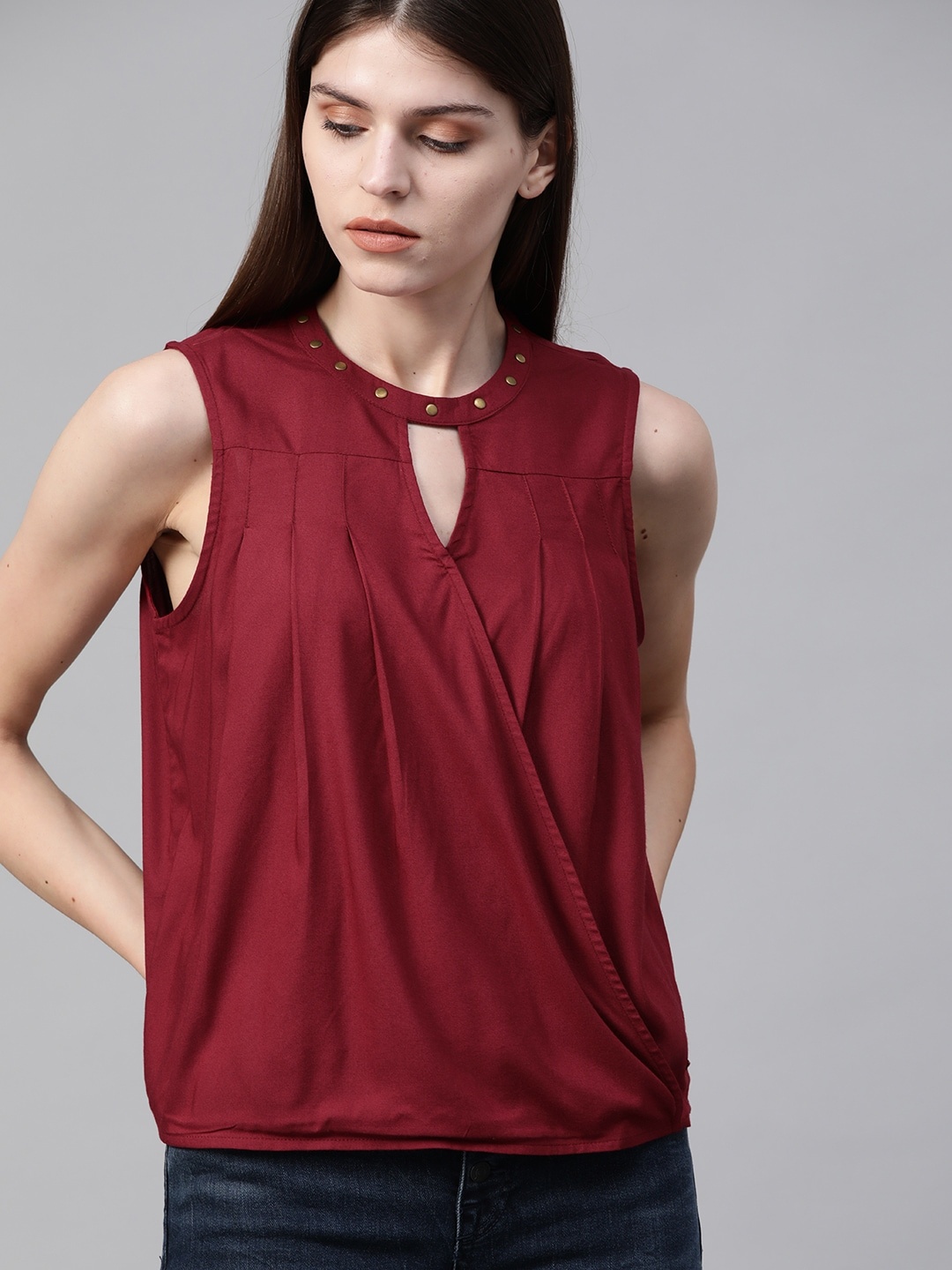 

The Roadster Lifestyle Co Women Maroon Solid Wrap Sustainable Top