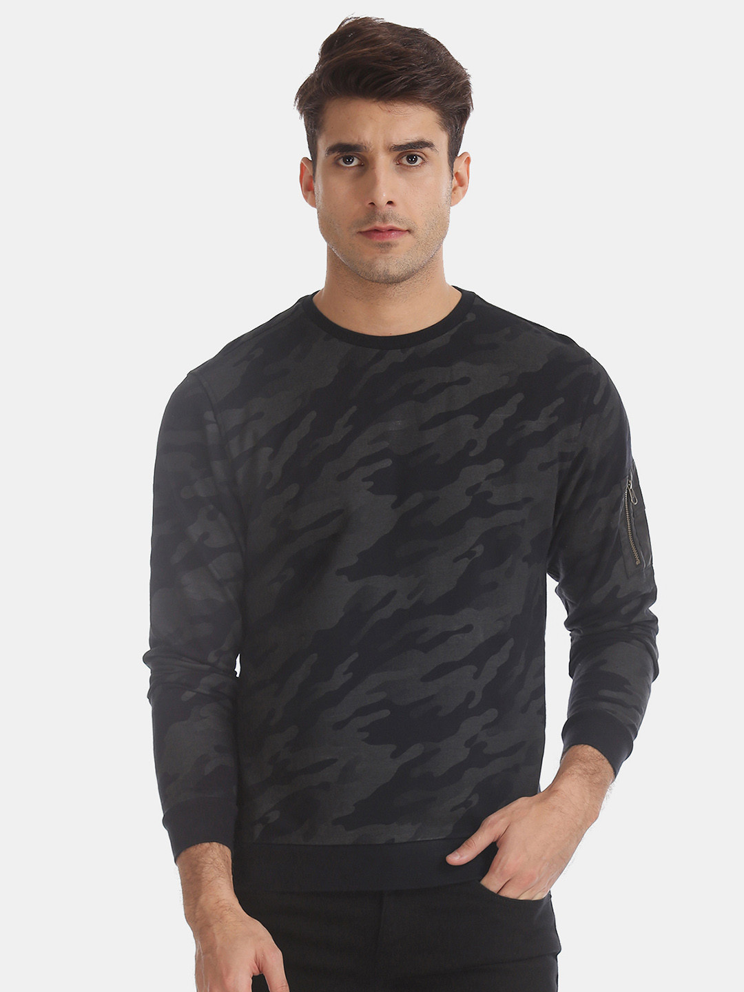 

Flying Machine Men Black Camouflage Sweatshirt