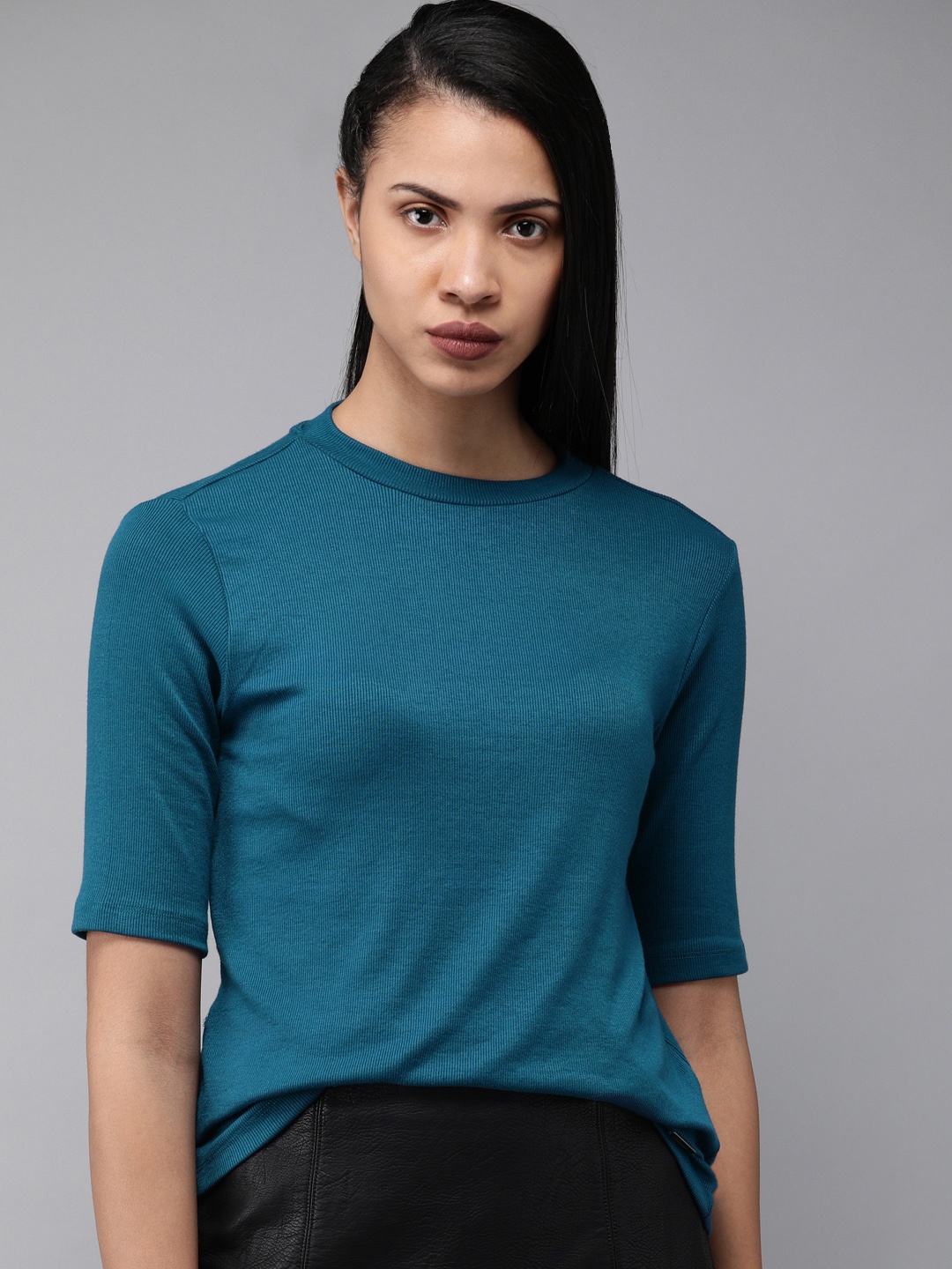 

The Roadster Lifestyle Co Teal Blue Self Striped Top