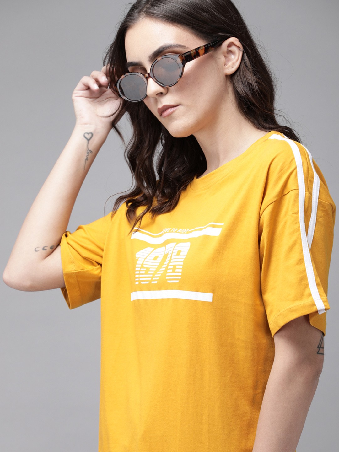 

The Roadster Lifestyle Co Women Mustard Yellow White Printed Round Neck Pure Cotton T-shirt