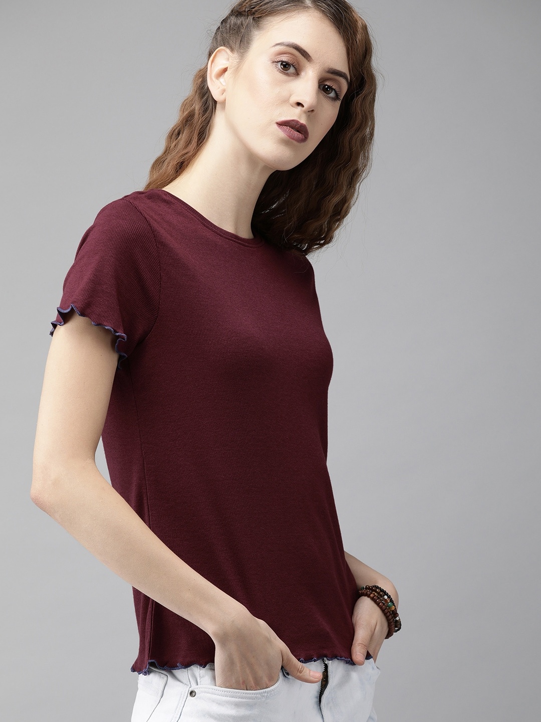 

Roadster Burgundy Top With Lettuce Edge Detail