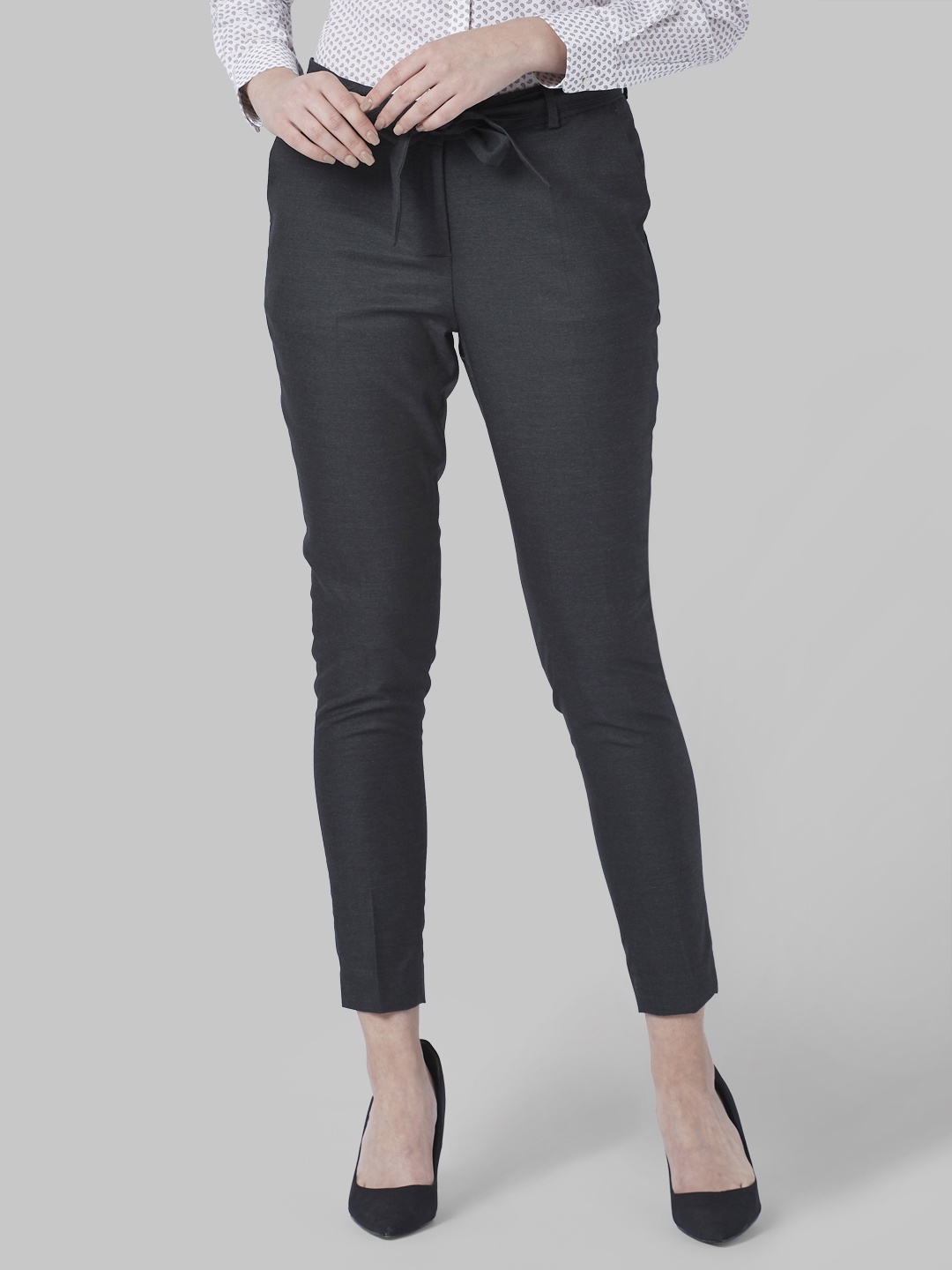 

Park Avenue Women Grey Slim Fit Solid Peg Trousers