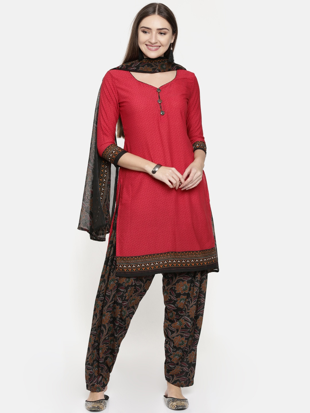 

Rajnandini Red & Black Silk Crepe Unstitched Dress Material