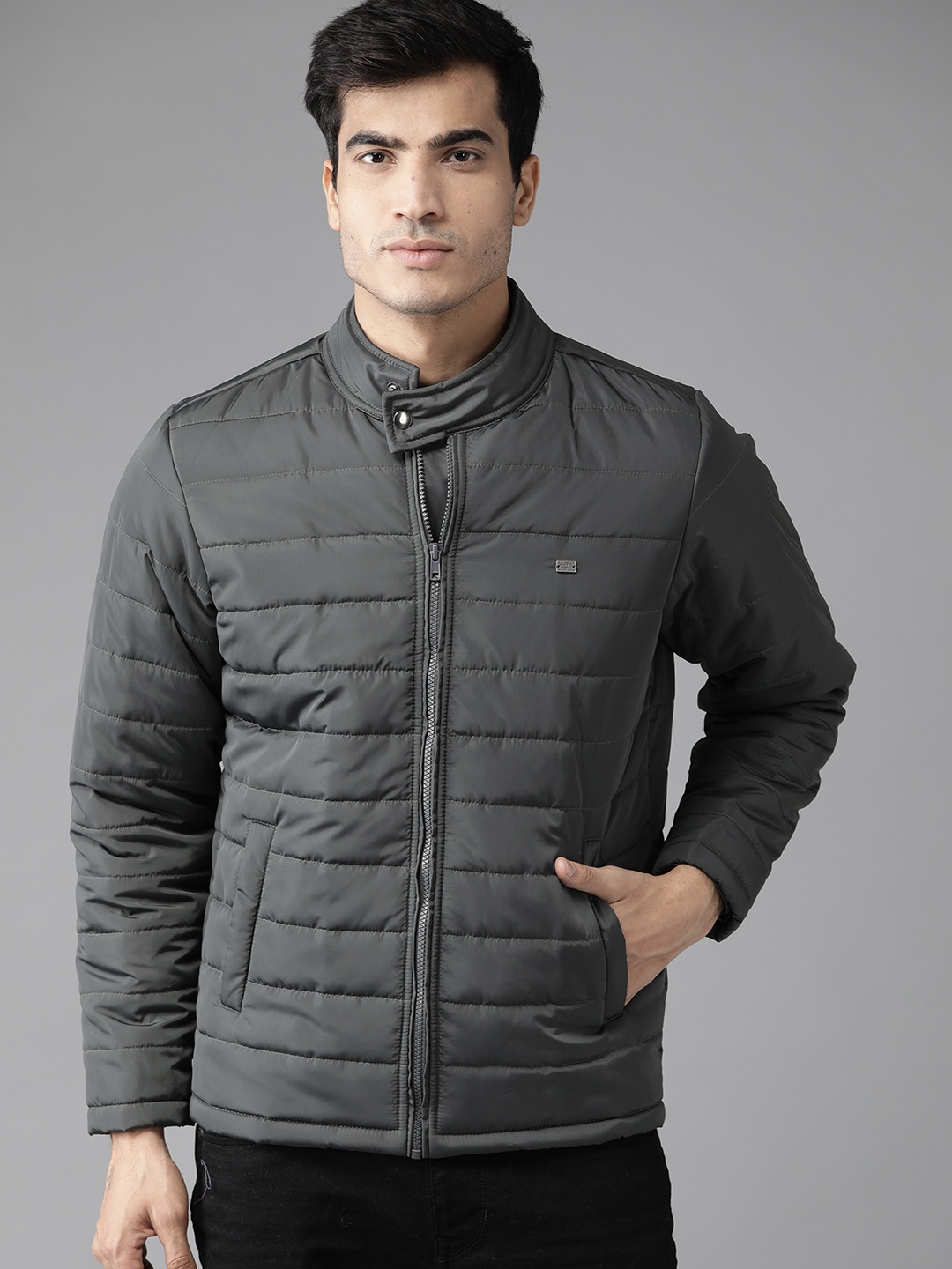 

The Roadster Lifestyle Co Men Charcoal Grey Solid Padded Jacket