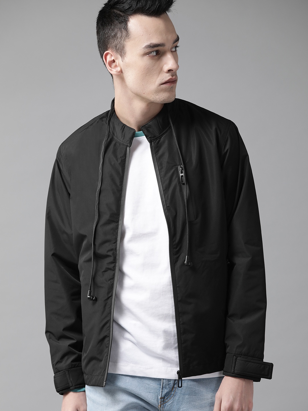 

The Roadster Lifestyle Co Men Black Solid Tailored Jacket with Attached Earphones