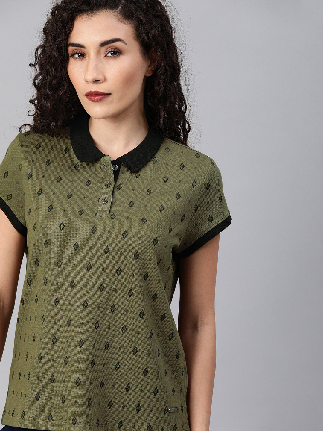 

The Roadster Lifestyle Co Women Olive Green Black Geometric Printed Polo Collar Pure Cotton T-shirt