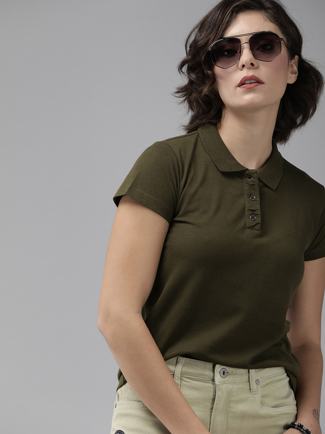 

The Roadster Lifestyle Co Women Olive Green Polo Collar Pure Cotton T-shirt