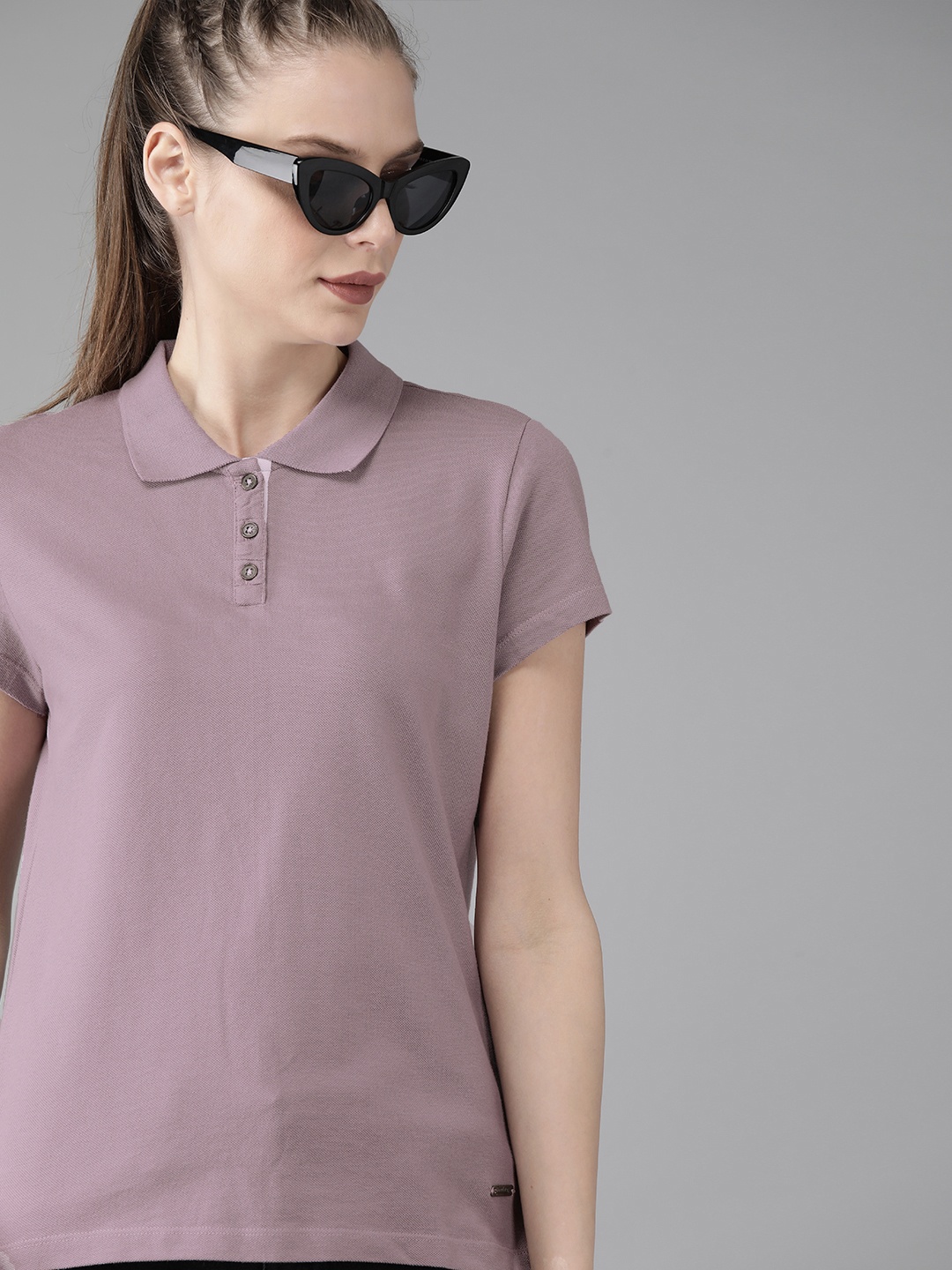 

Roadster Women Mauve Solid Polo Collar Pure Cotton T-shirt