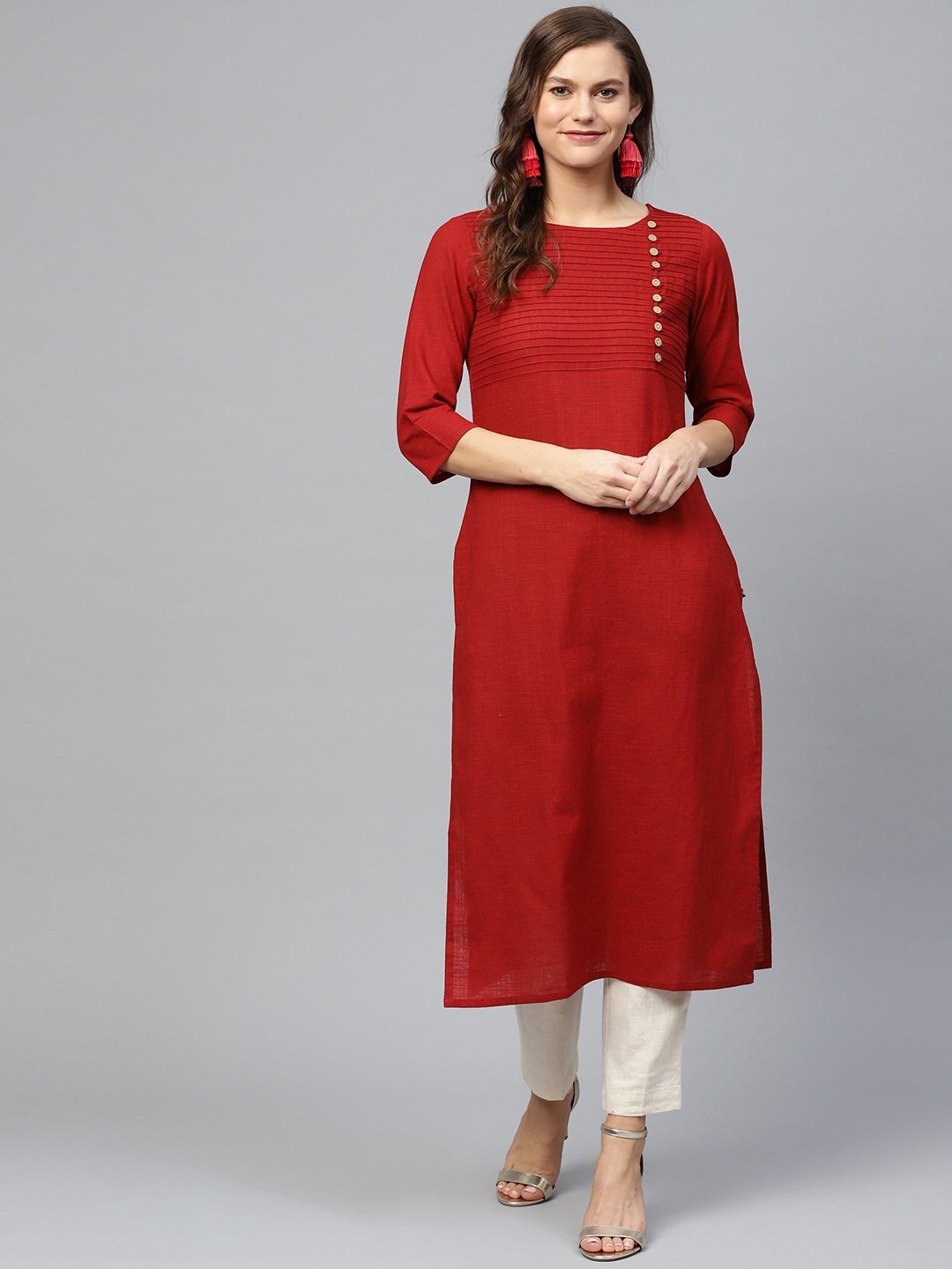 

KSUT Women Red Solid Straight Kurta
