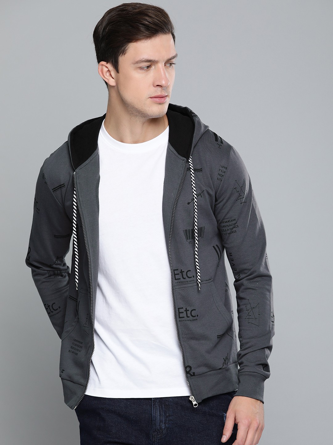 

Difference of Opinion Men Charcoal Grey Printed Hooded Sweatshirt