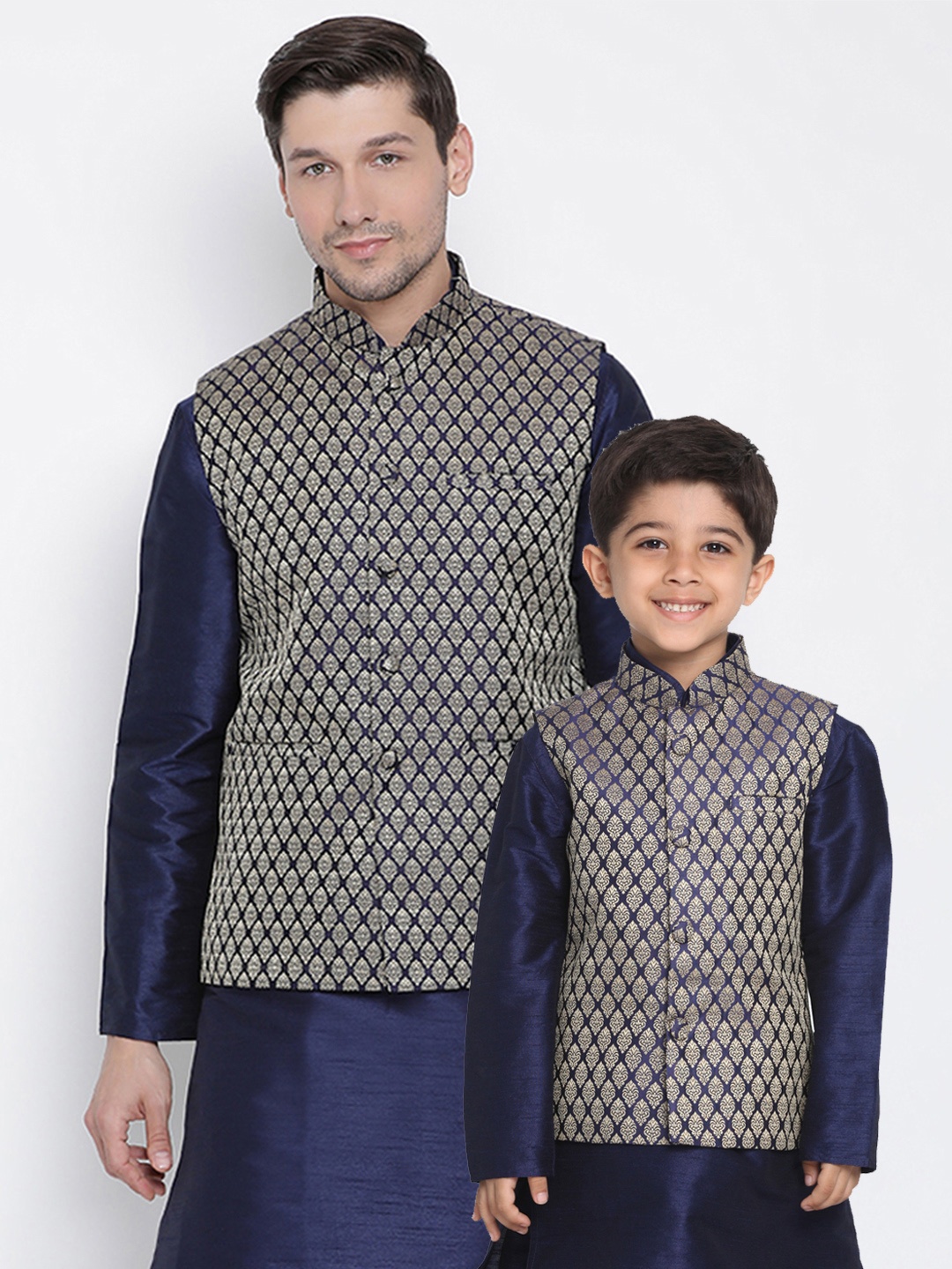 

VASTRAMAY Boys Navy Blue & Gold-Toned Zari Woven Design Nehru Jacket