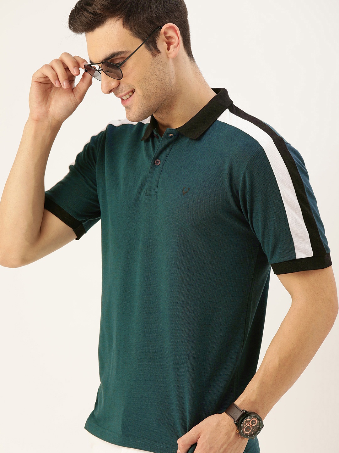 

Allen Solly Sport Men Green Slim Fit Solid Polo Collar T-shirt