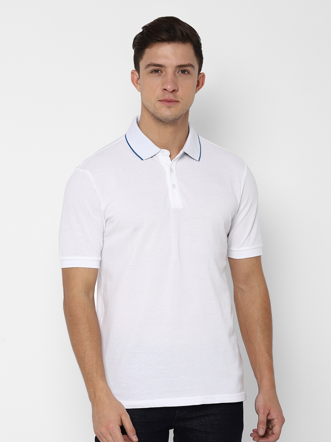 

Allen Solly Sport Men White Solid Polo Collar Slim Fit T-shirt