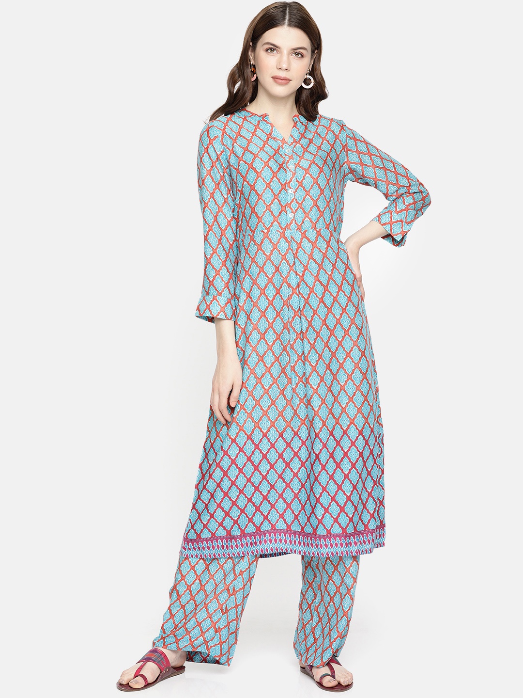 

Global Desi Women Pink & Blue Printed Kurta with Trousers