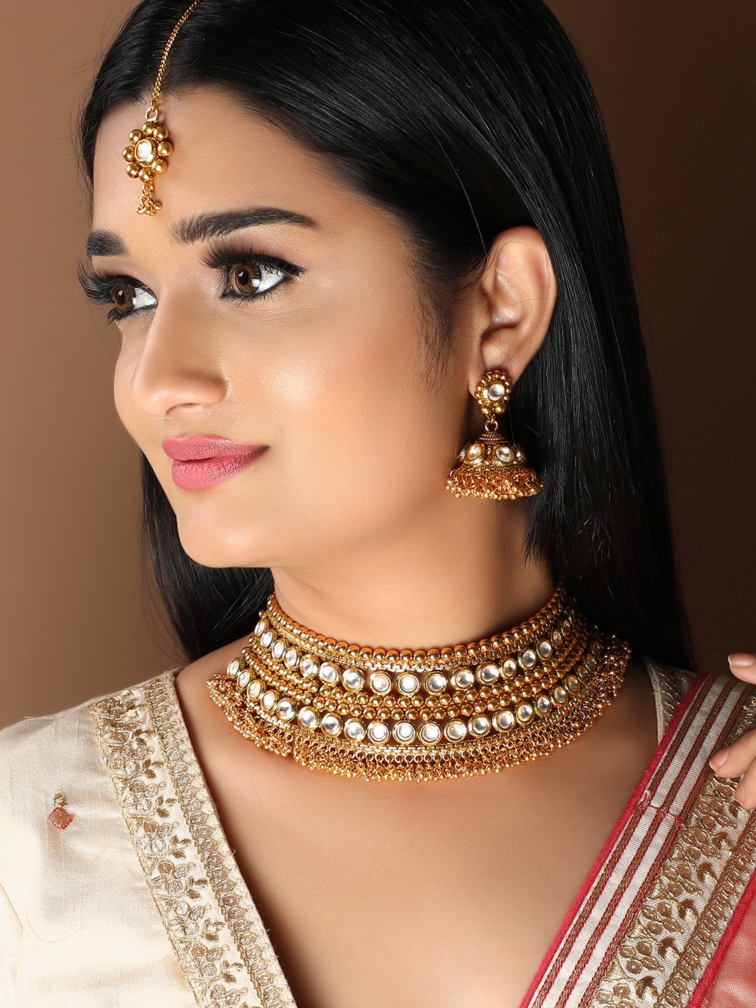 

Rubans Gold-Plated Kundan Studded Choker Jewellery Set With Maang Tika