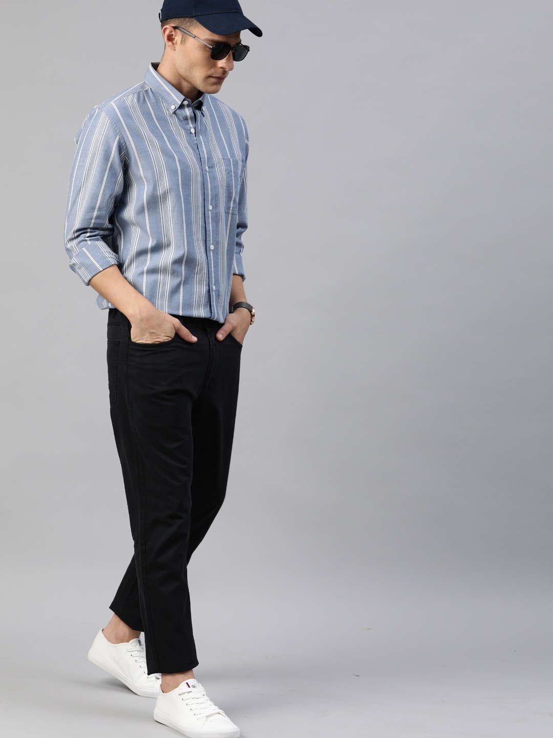 

Nautica Men Blue & White Regular Fit Striped Casual Shirt