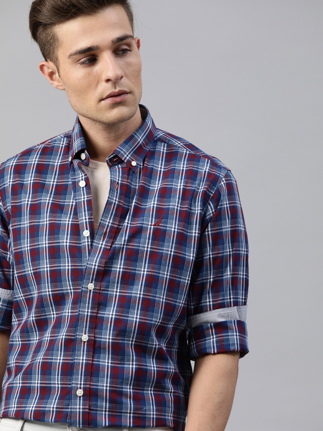 

Nautica Men Navy Blue & Maroon Classic Regular Fit Checked Casual Shirt
