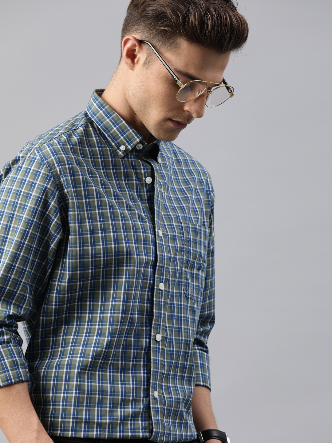 

Nautica Men Navy Blue & Olive Green Classic Fit Checked Casual Shirt