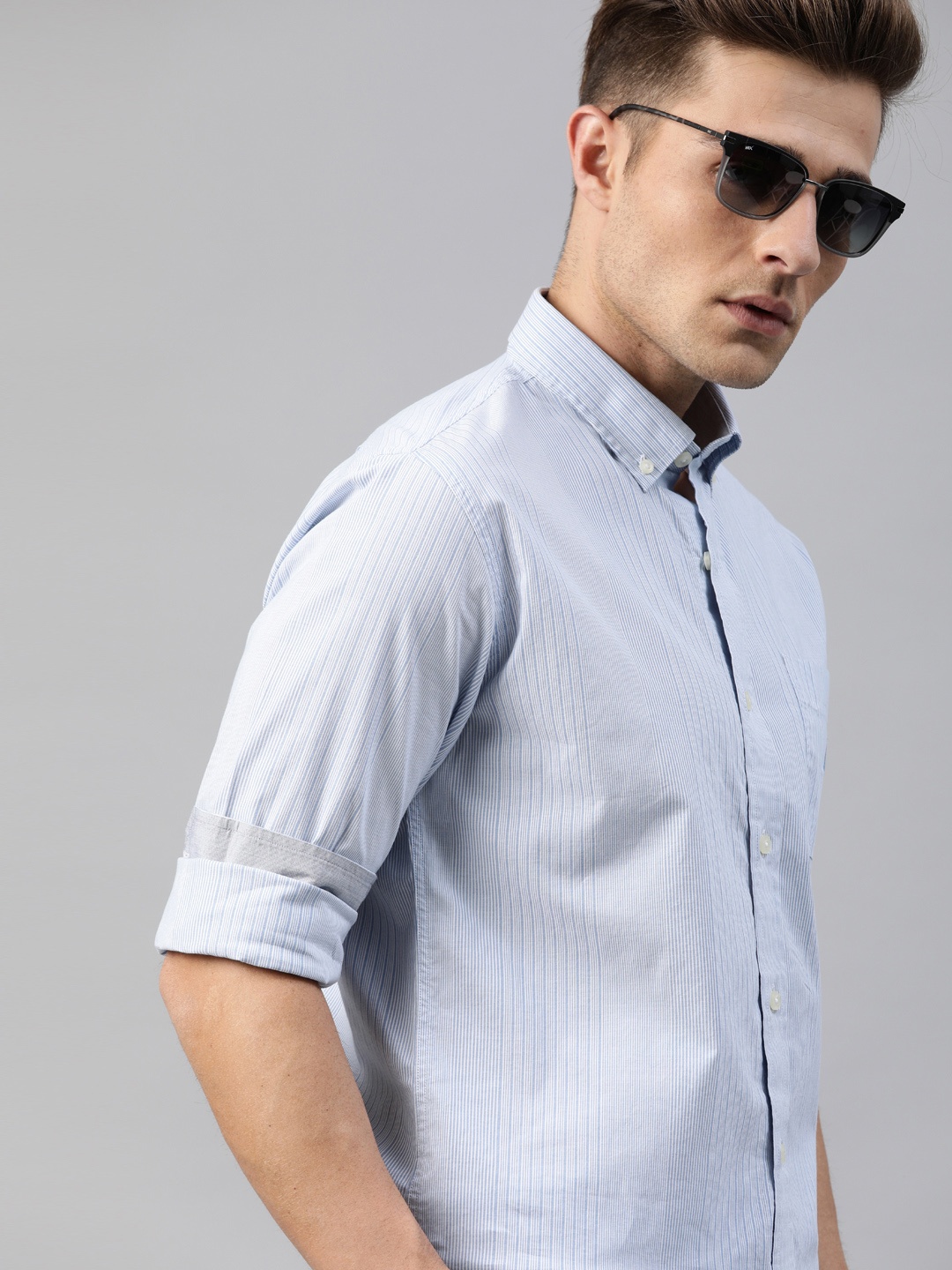

Nautica Men Blue & White Slim Fit Striped Smart Casual Shirt