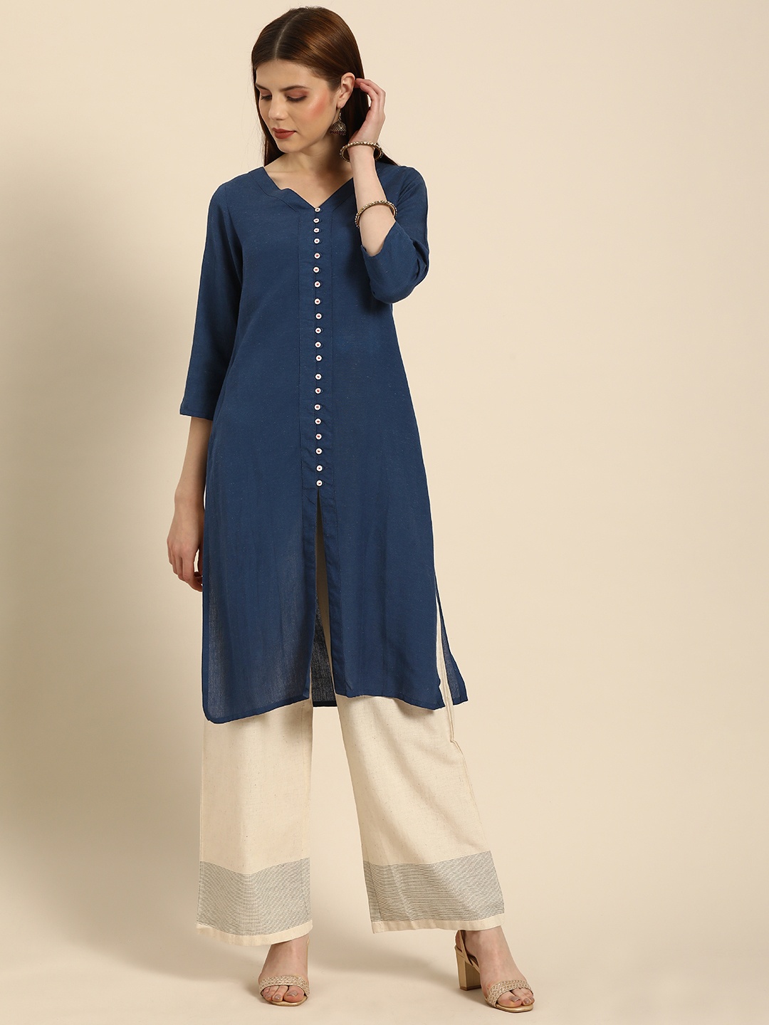 

IMARA Women Navy Blue Solid Straight Kurta