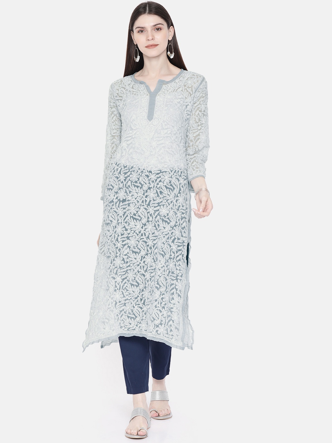 

ADA Women Grey Lucknowi Chikankari Embroidered Straight Sustainable Handloom Kurta
