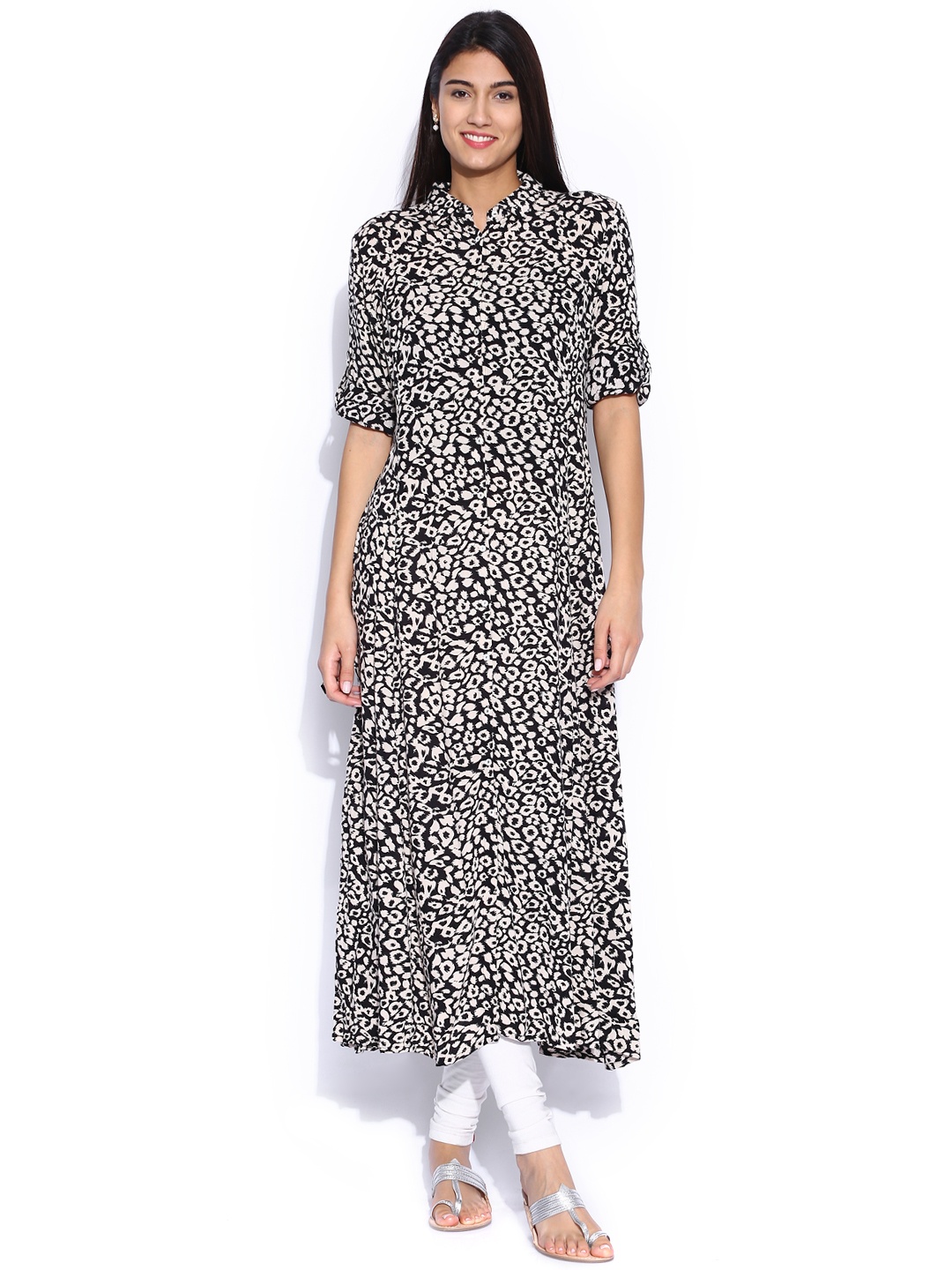 

Vishudh Black & Beige Printed Kurta