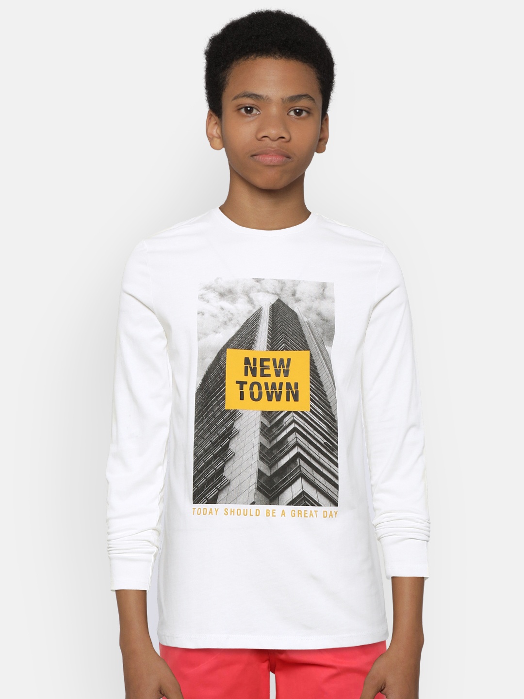 

Mango Kids Boys White Black Printed Round Neck Pure Cotton T-shirt
