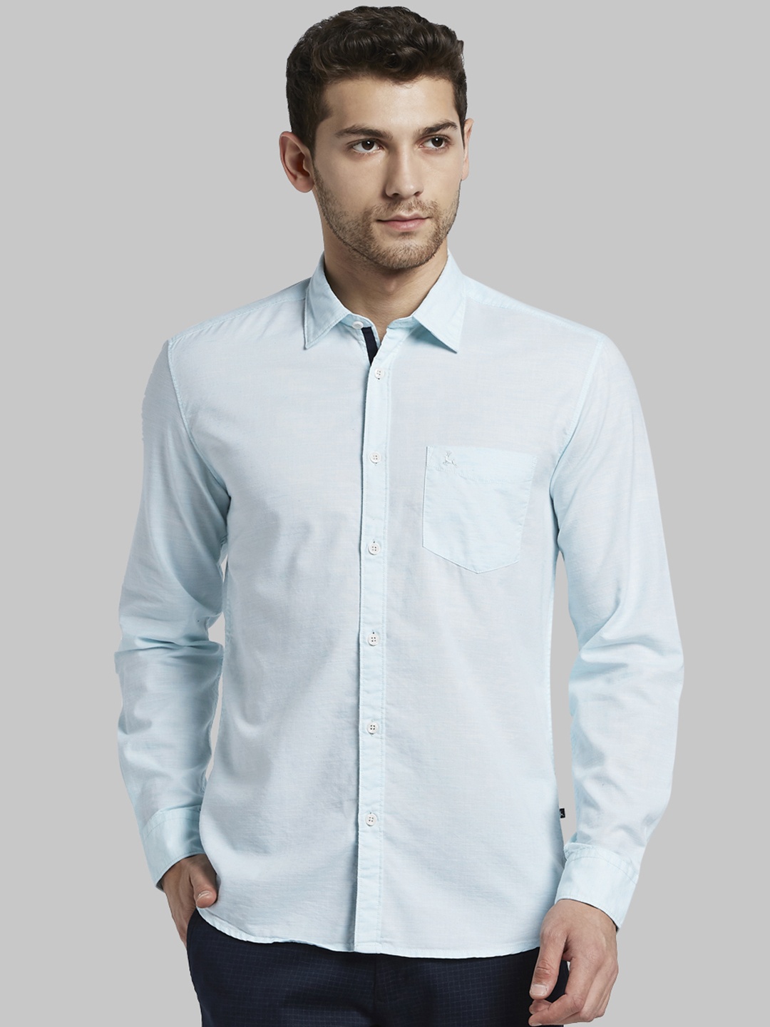 

Parx Men Blue Slim Fit Solid Casual Shirt