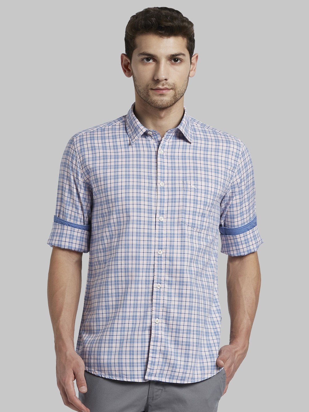 

Parx Men Blue & White Slim Fit Checked Casual Shirt