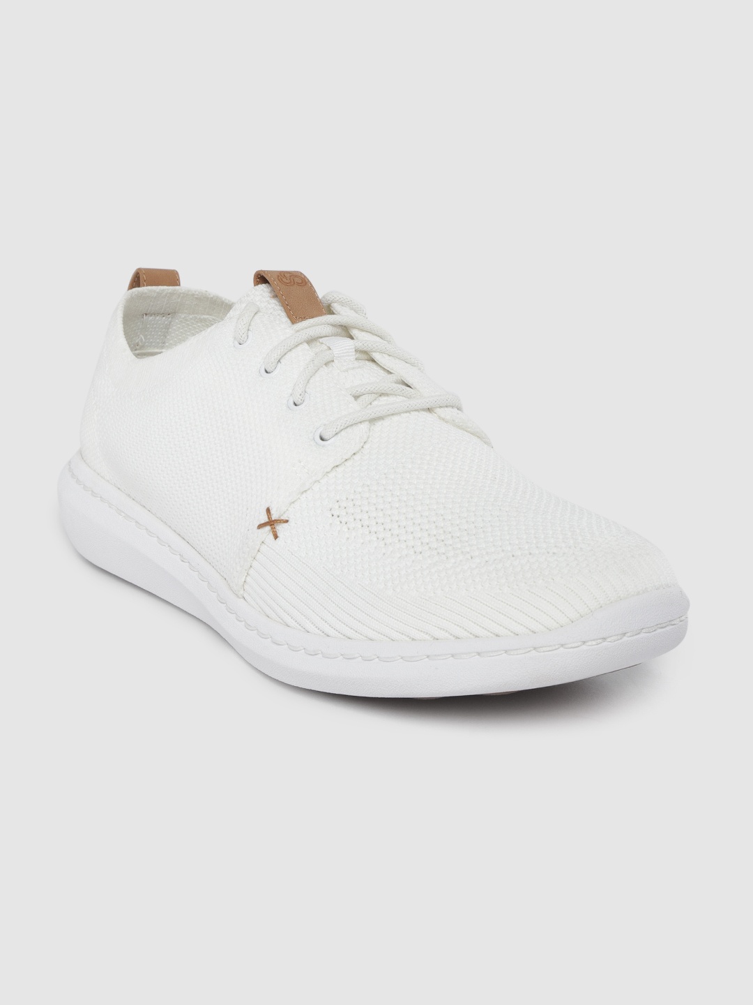 

Clarks Men White Solid Sneakers