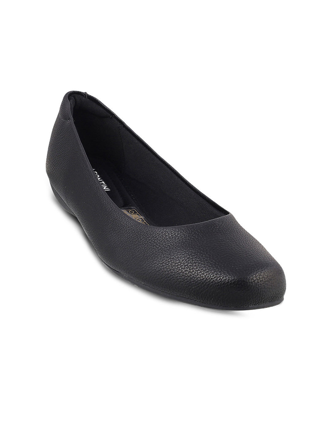 

Mochi Women Black Solid Pumps