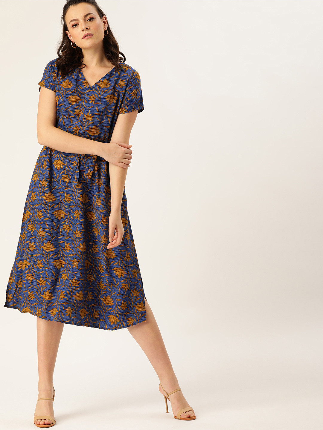 

DressBerry Navy Blue & Red Floral Printed Fit and Flare Sustainable ECOVERO Dress
