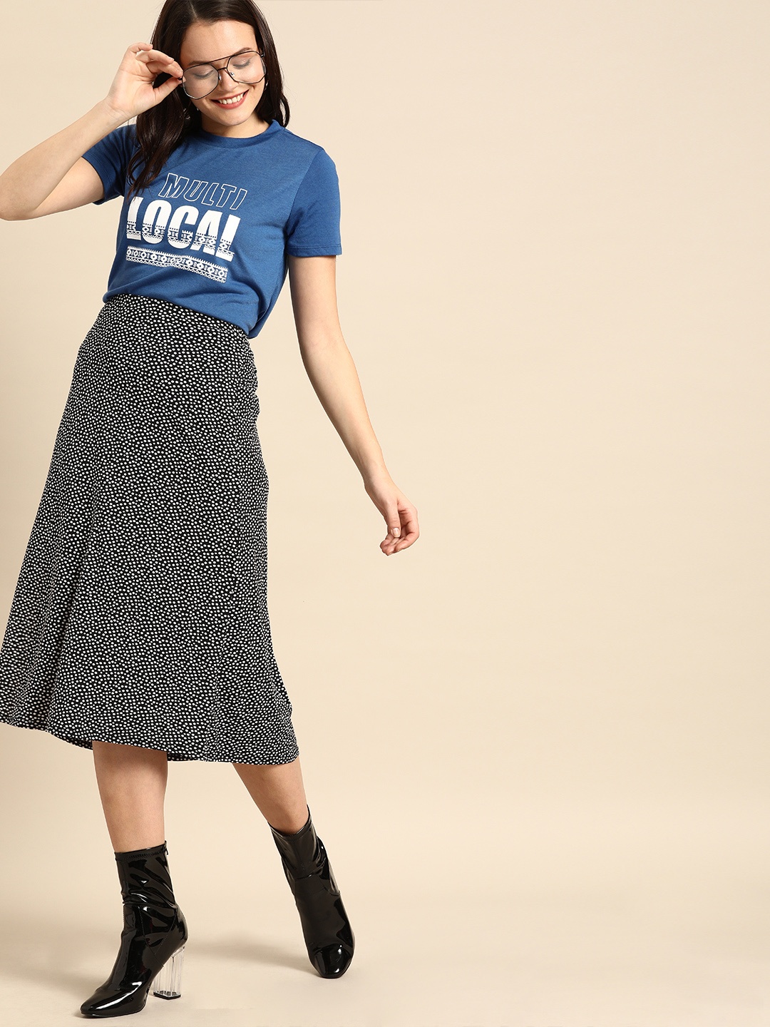 

DressBerry Women Blue Printed Round Neck T-shirt