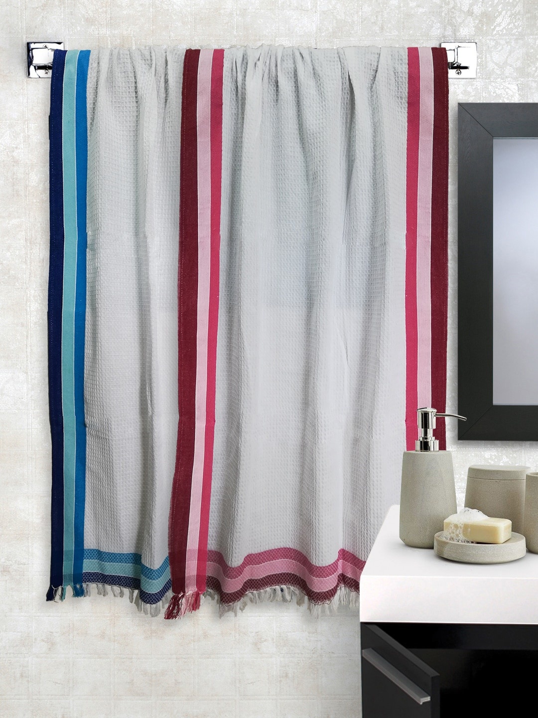 

Athom Trendz Unisex Set of 2 Pink & Blue Solid Premium Cotton Bath Towels