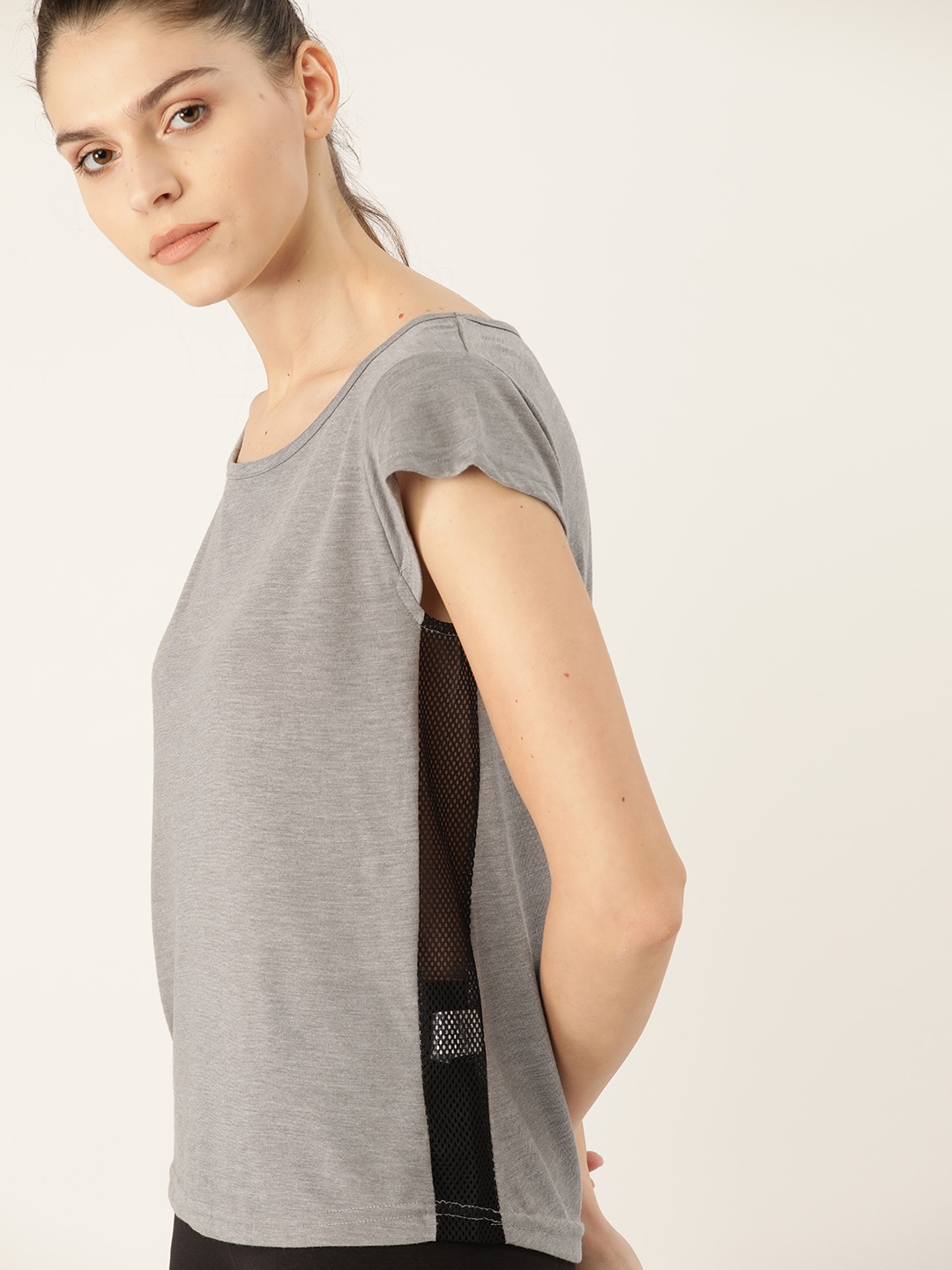 

DressBerry Women Grey Solid Round Neck T-shirt